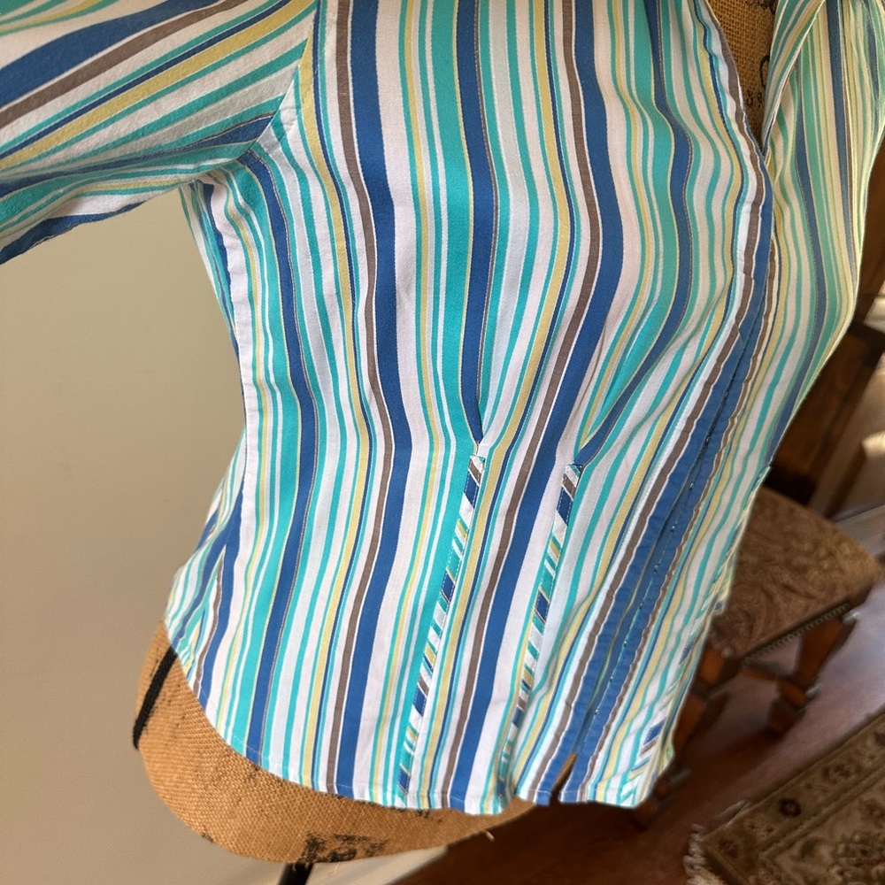 Stretchy Spring Striped Blouse - Picture 6 of 7